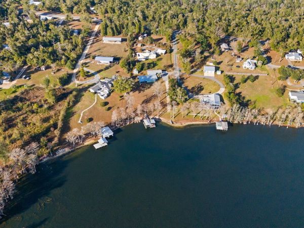 2525 Ellie Lane, Alford, FL 32420