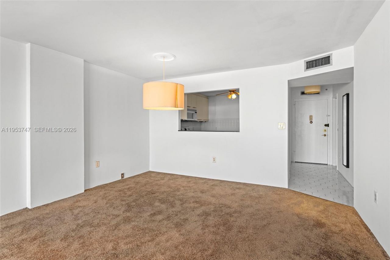 2780 NE 183rd St , Unit 1911, Aventura, FL 33160 Photo