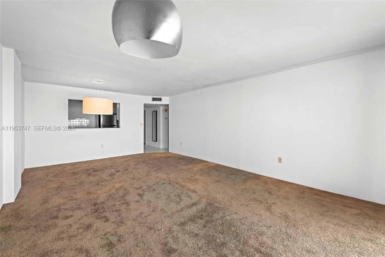 2780 NE 183rd St , Unit 1911, Aventura, FL 33160 Photo