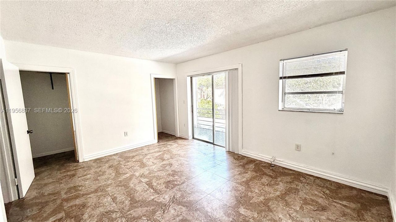 20311 NE 2nd Ave, Unit 27, Miami, FL 33179 Photo