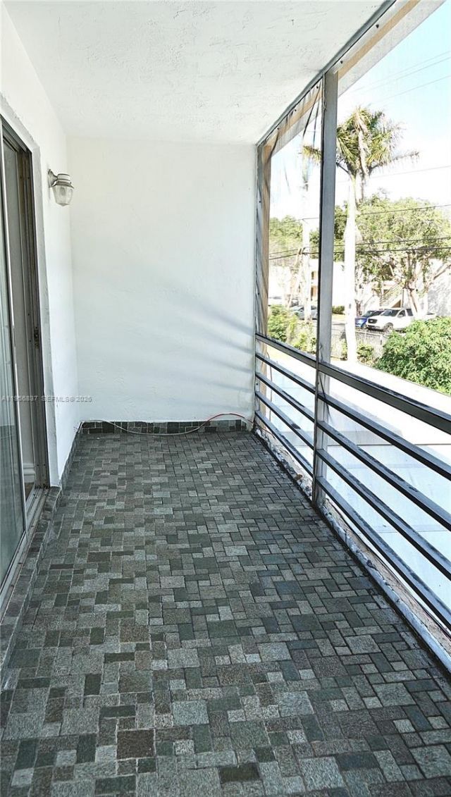 20311 NE 2nd Ave, Unit 27, Miami, FL 33179 Photo