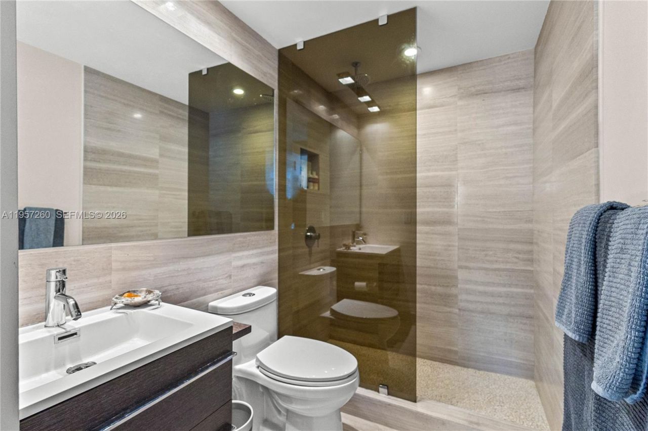 1345 Lincoln Rd, Unit 403, Miami Beach, FL 33139 Photo