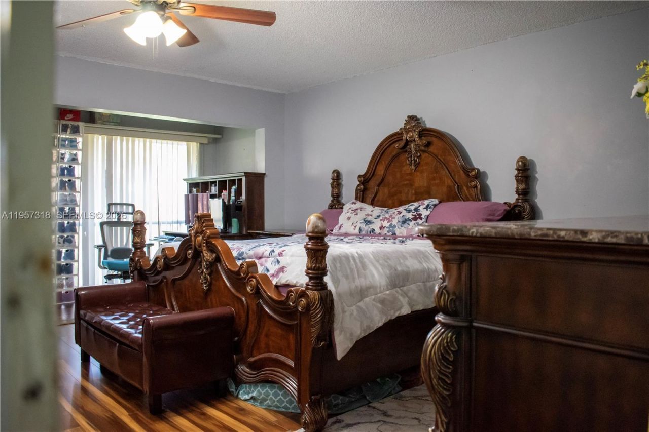 4144 Inverrary Dr, Unit 15G, Lauderhill, FL 33319 Photo