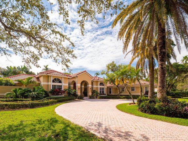 5770 SW 128th St , Pinecrest, FL 33156