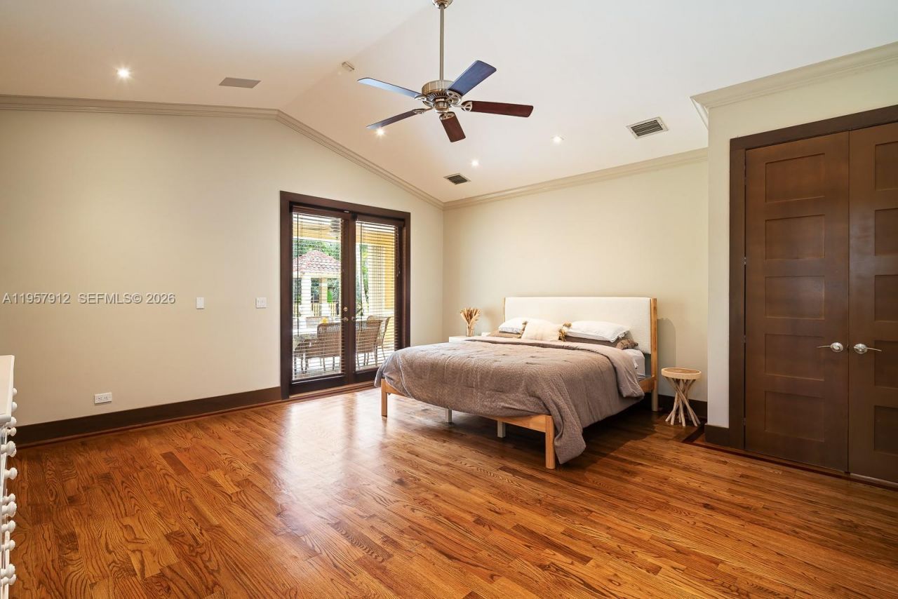 5770 SW 128th St , Pinecrest, FL 33156 Photo