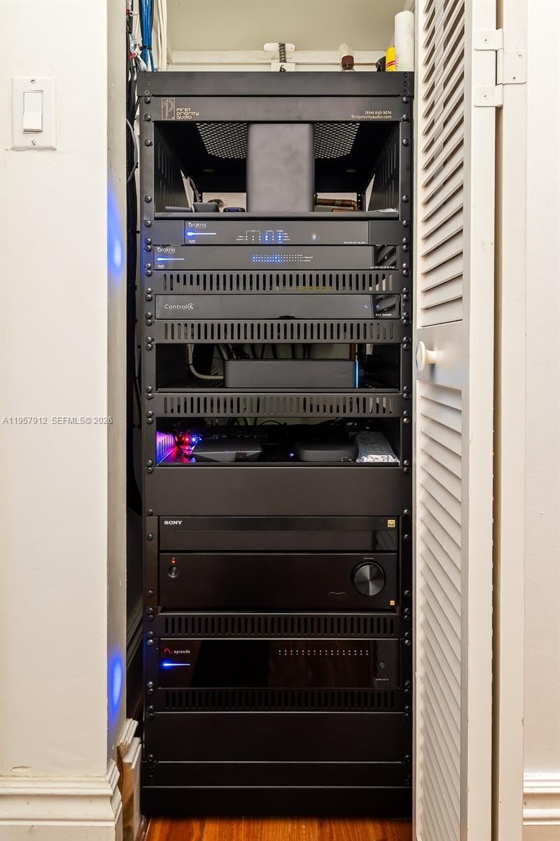 5770 SW 128th St , Pinecrest, FL 33156 Photo