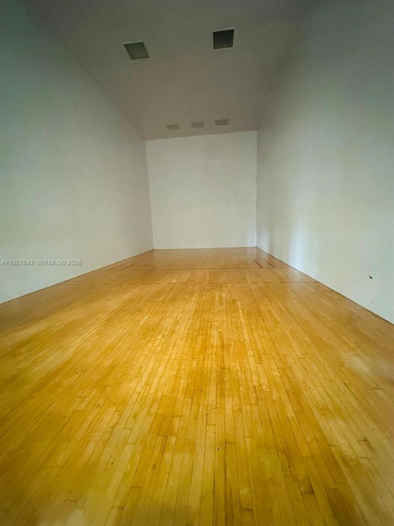 12166 Saint Andrews Pl , Unit 210, Miramar, FL 33025 Photo