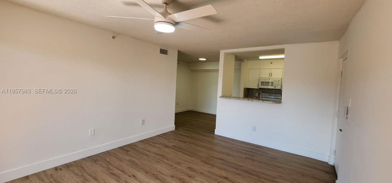 12166 Saint Andrews Pl , Unit 210, Miramar, FL 33025 Photo