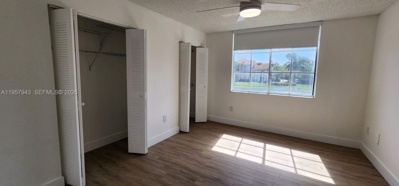 12166 Saint Andrews Pl , Unit 210, Miramar, FL 33025 Photo