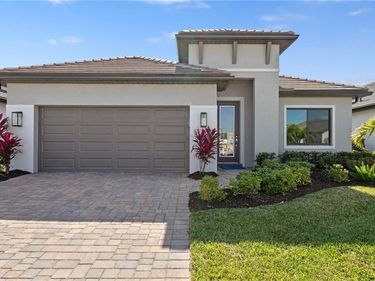 4174 Pegasus WAY, NAPLES, FL 34120