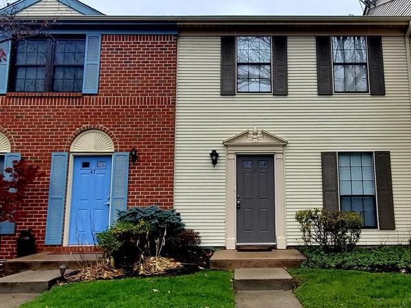 44 ONEILL CT., LAWRENCE TOWNSHIP, NJ 08648