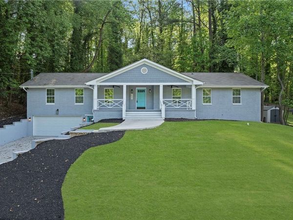 659 Lynn Valley Road SW, Atlanta, GA 30311