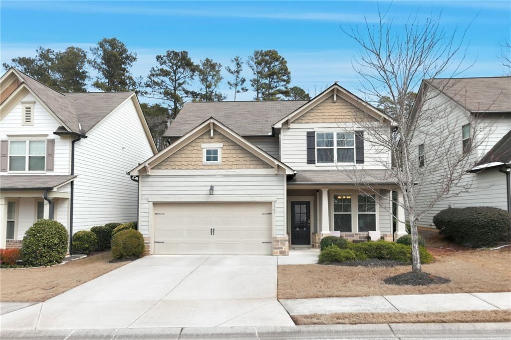 5907 Waterway Place, Flowery Branch, GA 30542 Main Photo