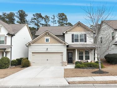 5907 Waterway Place, Flowery Branch, GA 30542