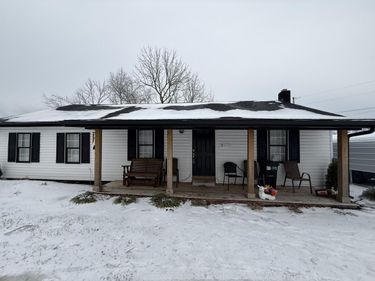 1356 W Pine Hill Road, London, KY 40744