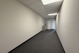 405 N Maple Street photo 4