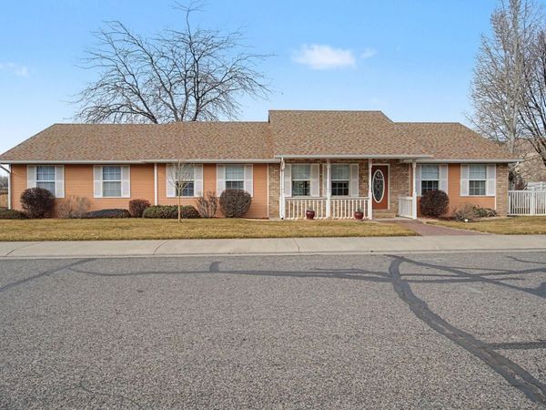 818 Elberta Avenue, Palisade, CO 81526