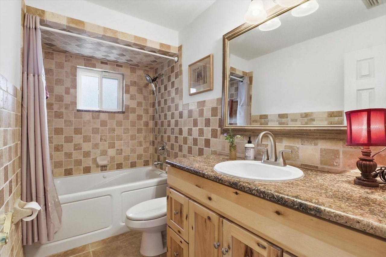 11290 W Amerindian Court, Crystal River, FL 34429 Photo