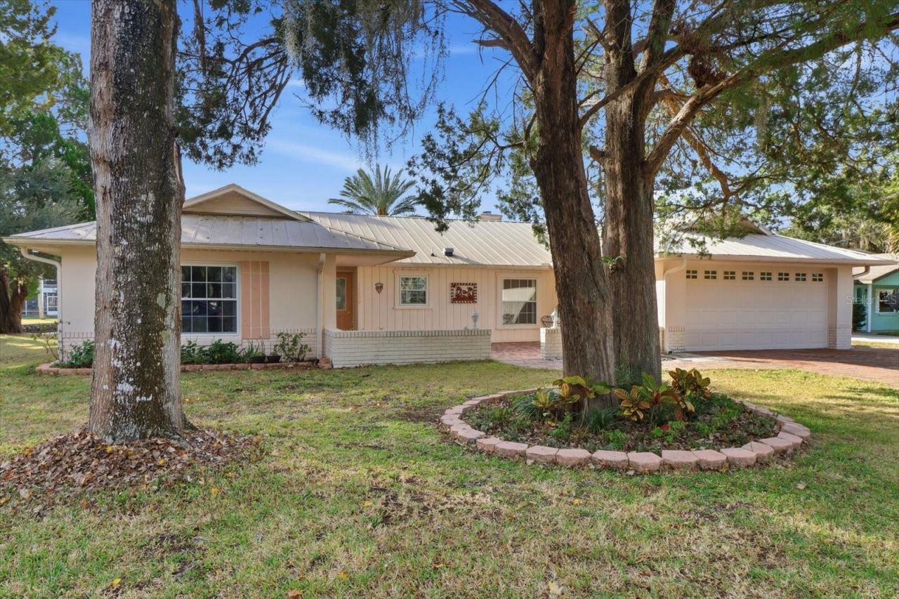 11290 W Amerindian Court, Crystal River, FL 34429 Photo