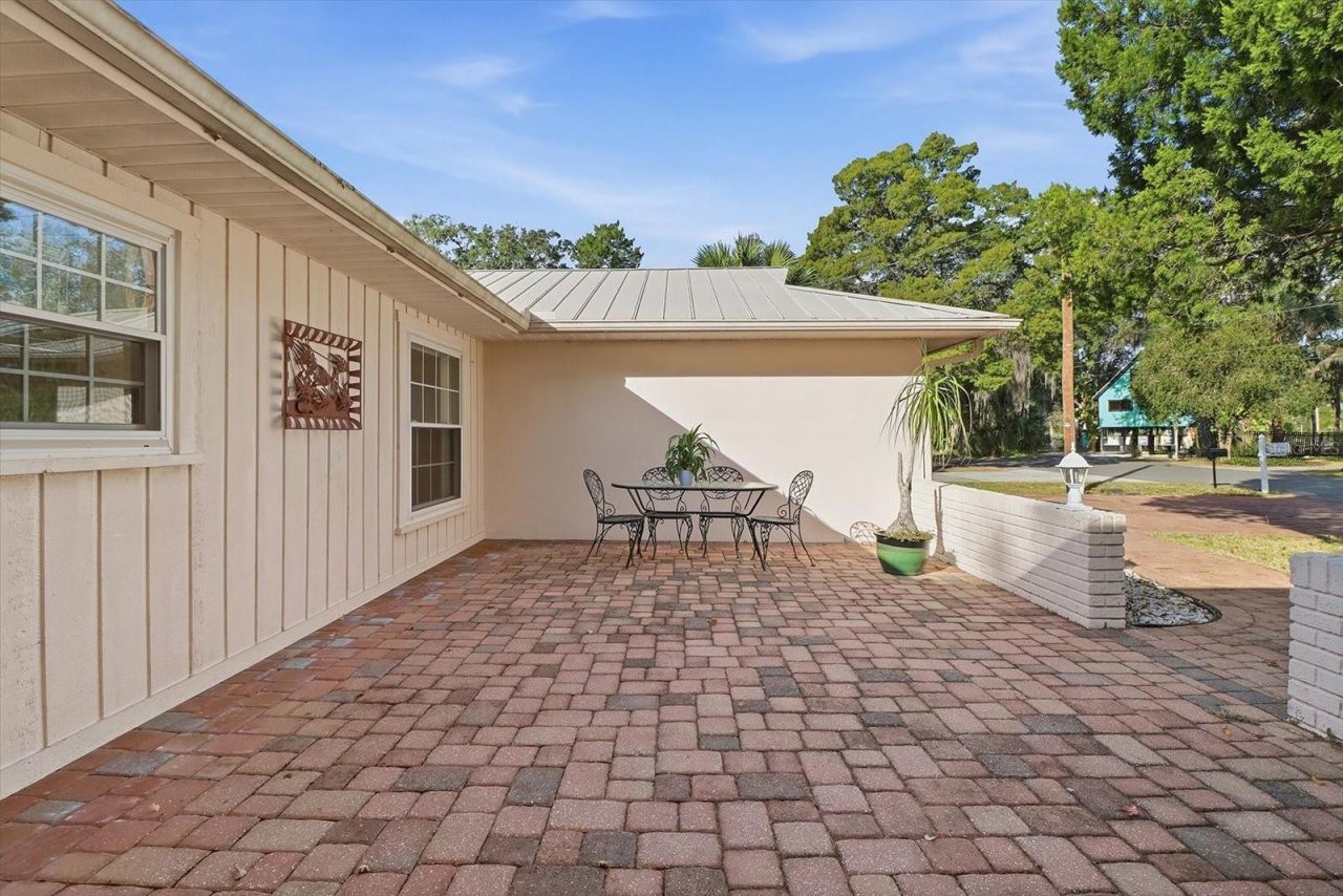 11290 W Amerindian Court, Crystal River, FL 34429 Photo