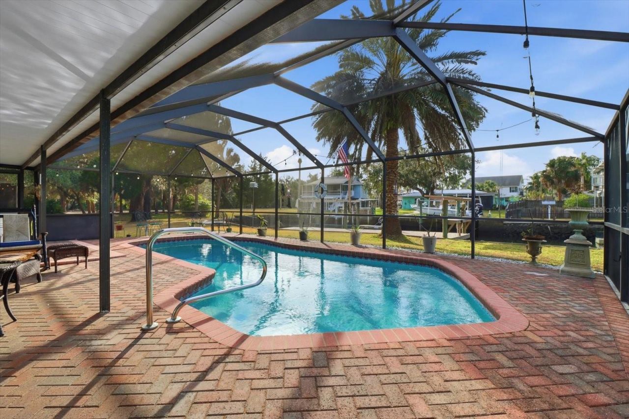 11290 W Amerindian Court, Crystal River, FL 34429 Photo