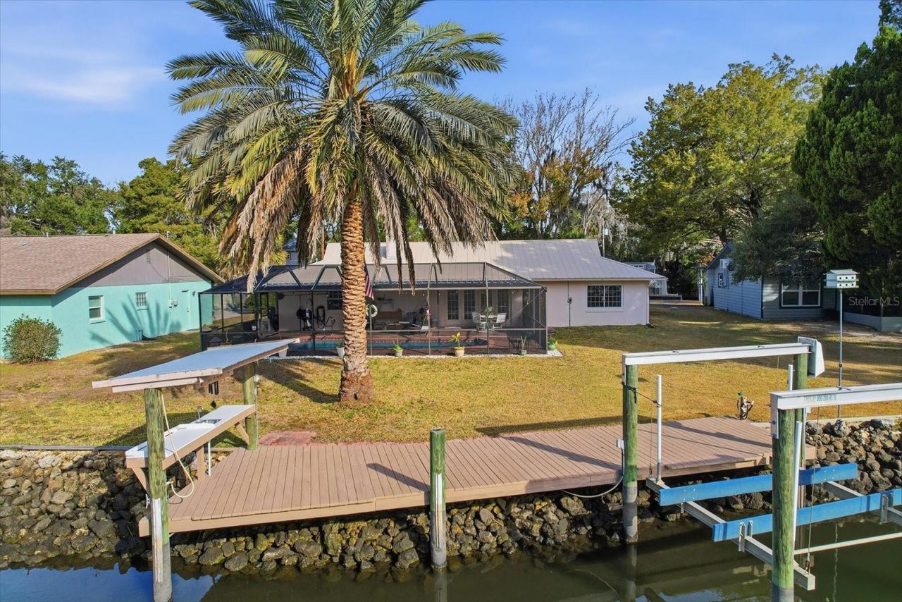 11290 W Amerindian Court, Crystal River, FL 34429 Photo