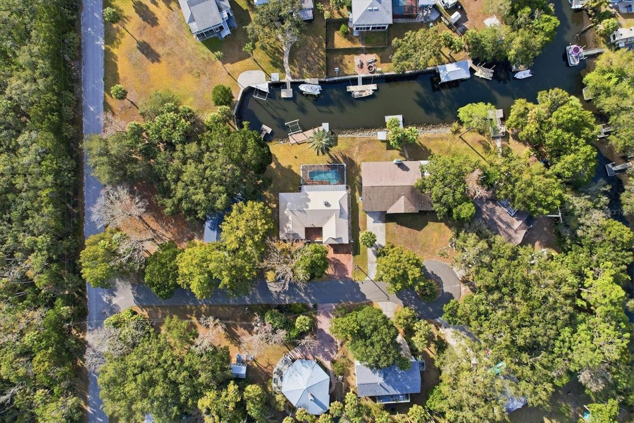 11290 W Amerindian Court, Crystal River, FL 34429 Photo