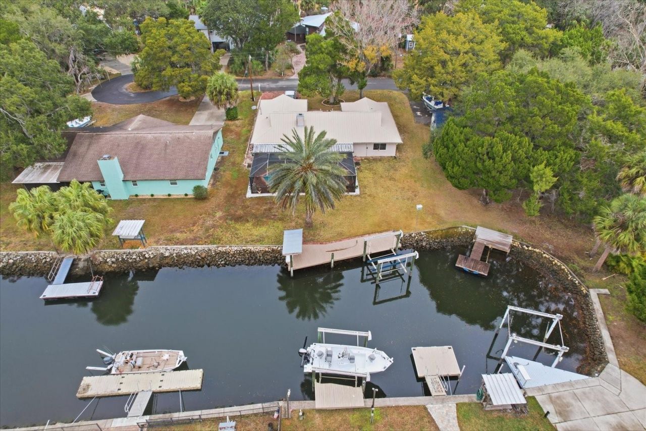 11290 W Amerindian Court, Crystal River, FL 34429 Photo