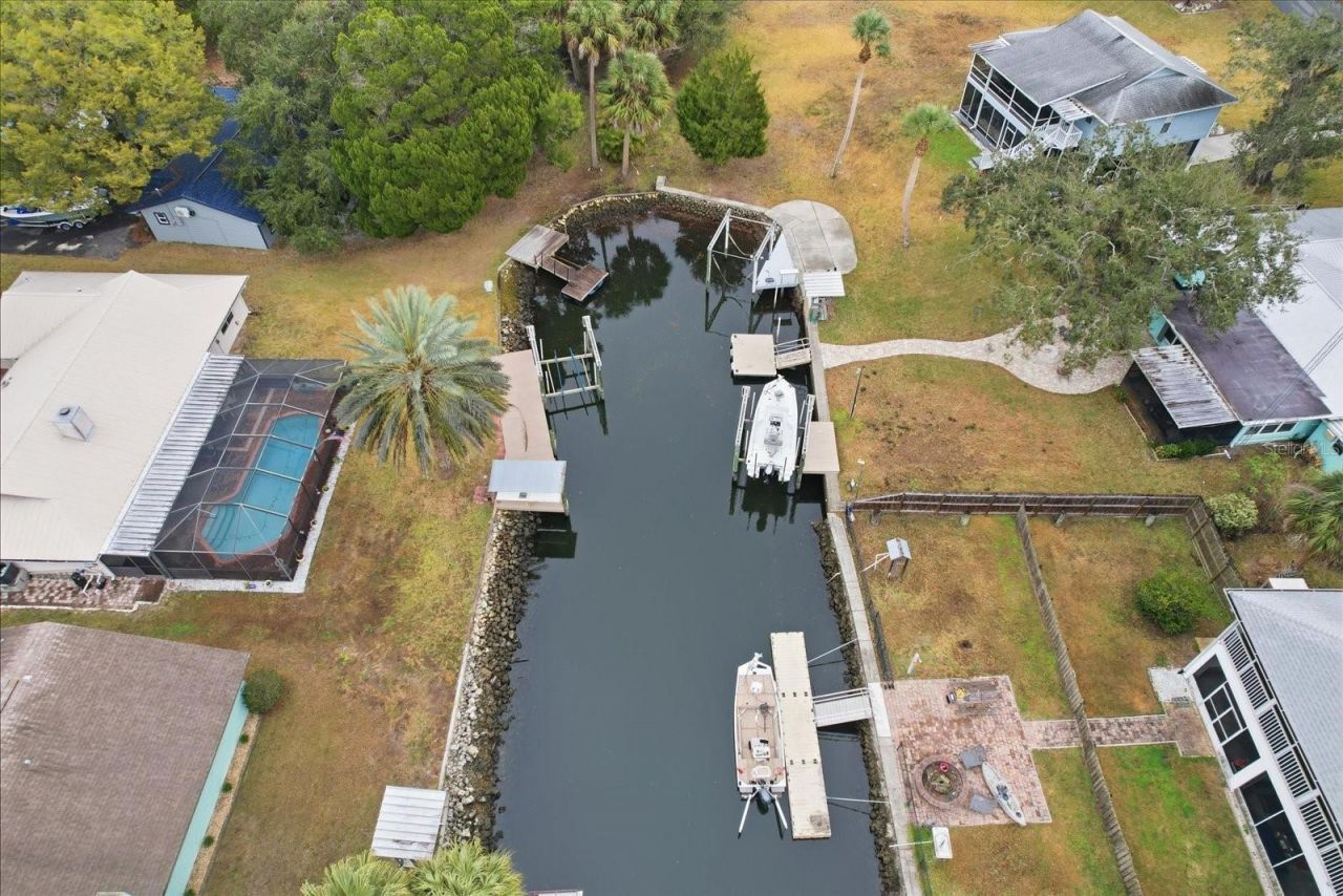 11290 W Amerindian Court, Crystal River, FL 34429 Photo