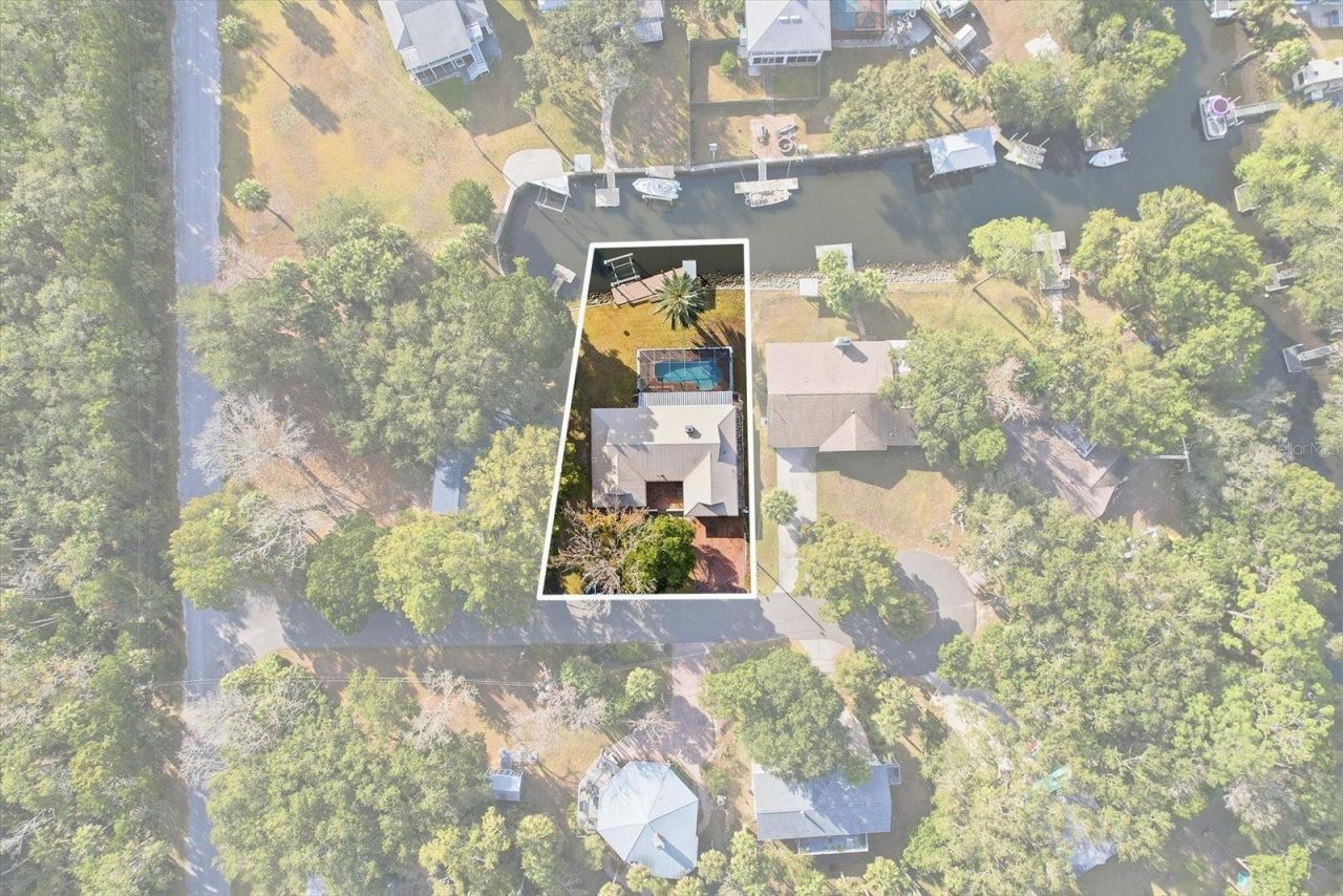 11290 W Amerindian Court, Crystal River, FL 34429 Photo