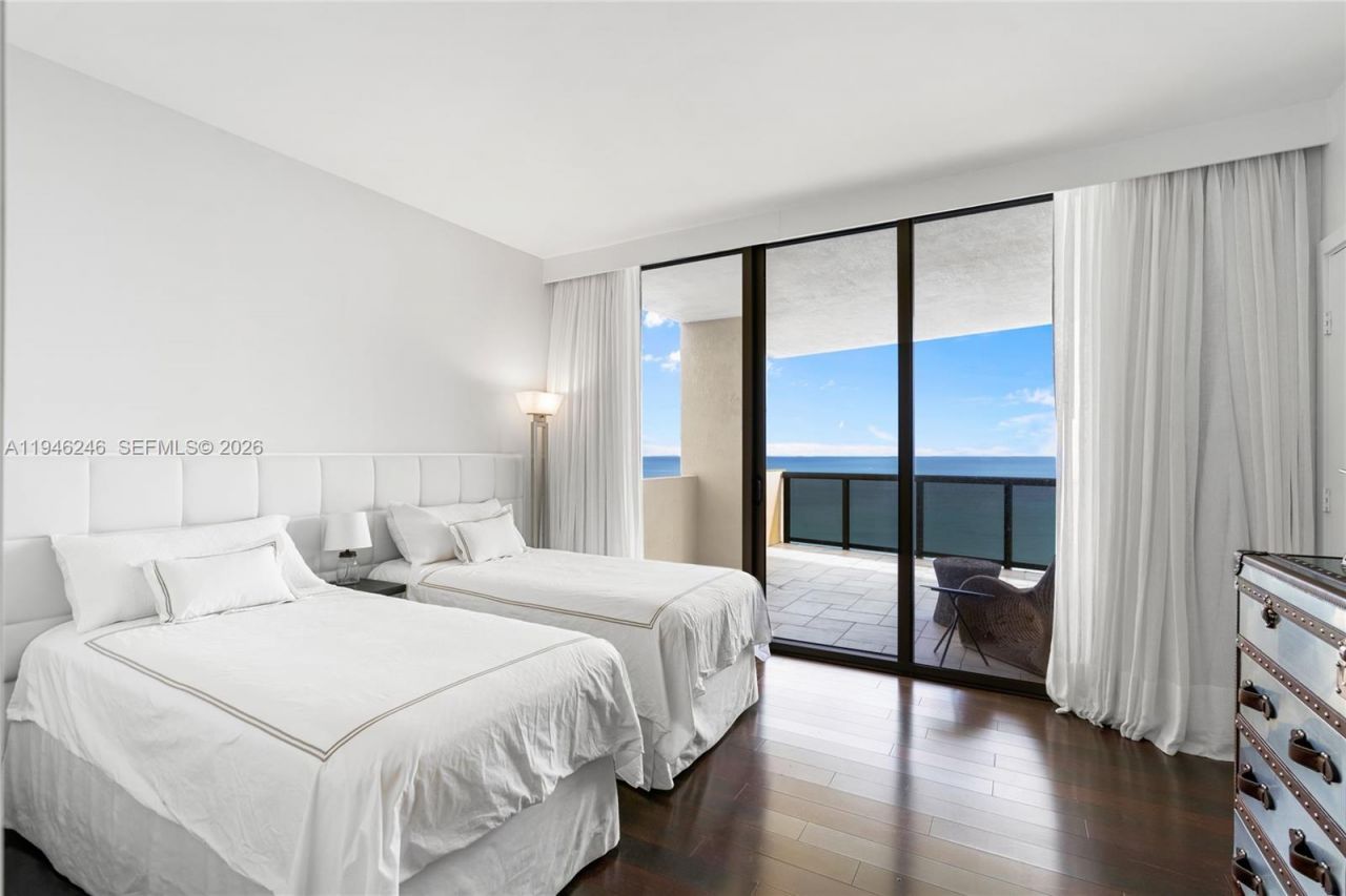 16275 Collins Ave, Unit 1501, Sunny Isles Beach, FL 33160 Photo