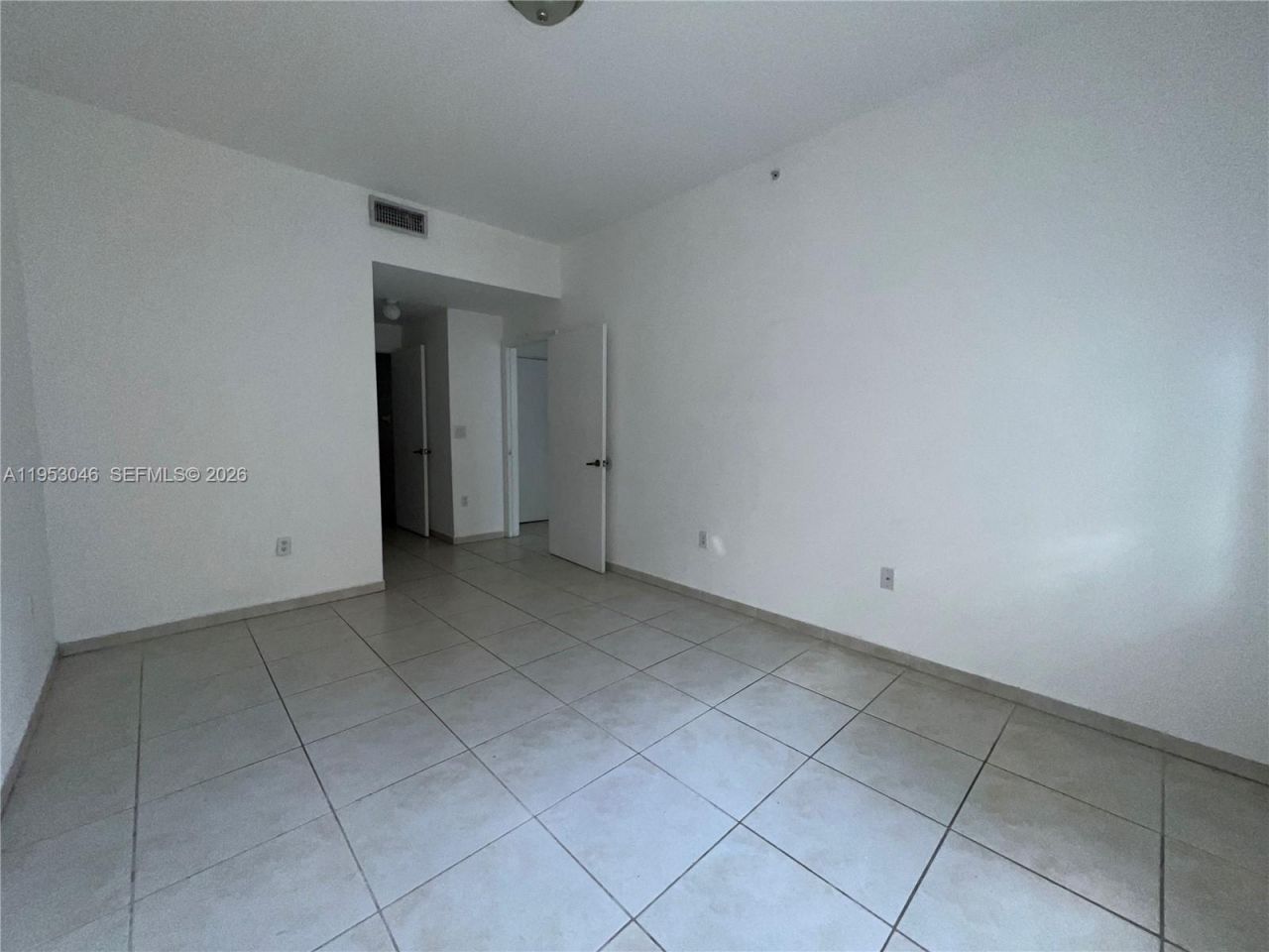 7290 NW 114th Ave, Unit 104-7, Doral, FL 33178 Photo