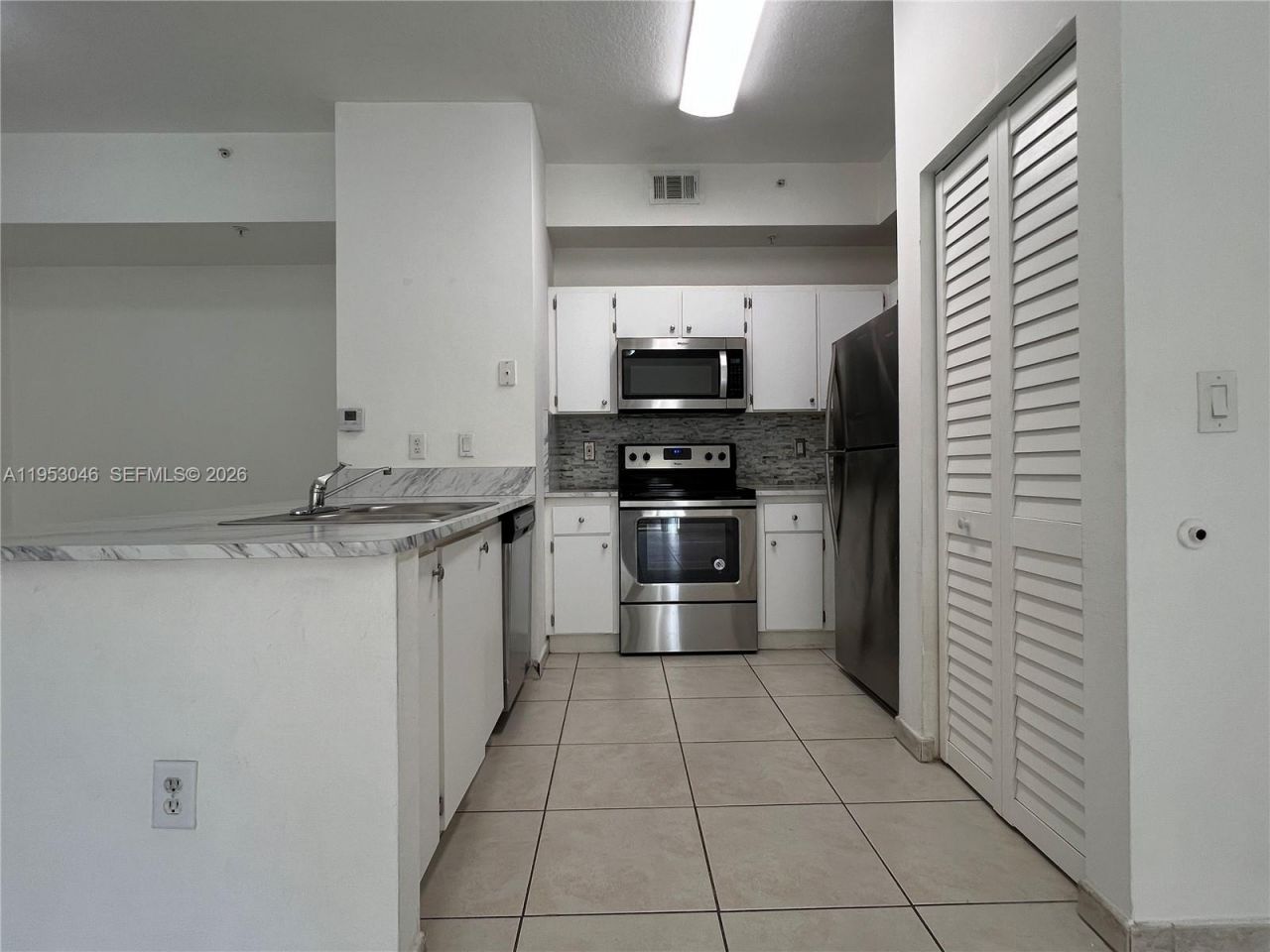 7290 NW 114th Ave, Unit 104-7, Doral, FL 33178 Photo
