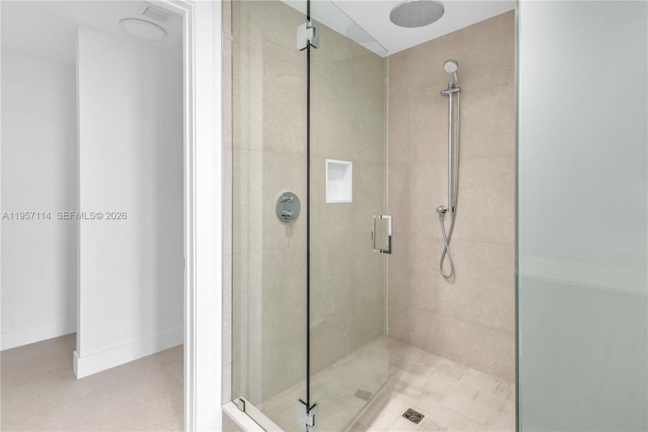 151 N Seabreeze Blvd, Unit 2003E, Fort Lauderdale, FL 33304 Photo