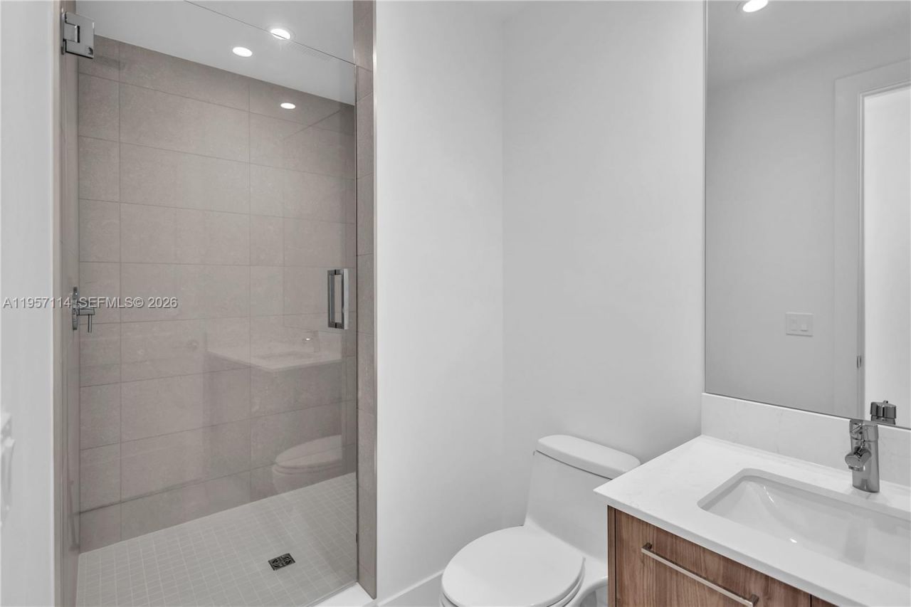 151 N Seabreeze Blvd, Unit 2003E, Fort Lauderdale, FL 33304 Photo