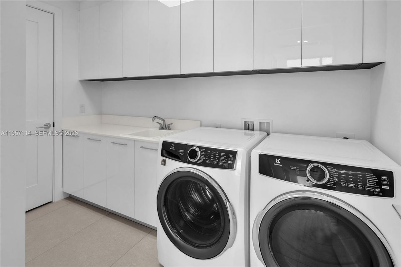 151 N Seabreeze Blvd, Unit 2003E, Fort Lauderdale, FL 33304 Photo