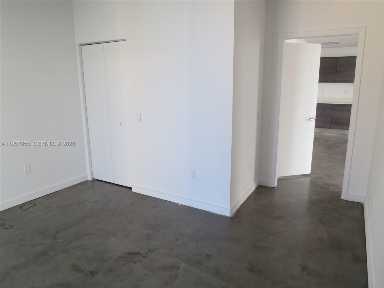 151 SE 1 St , Unit 1902, Miami, FL 33131 Photo