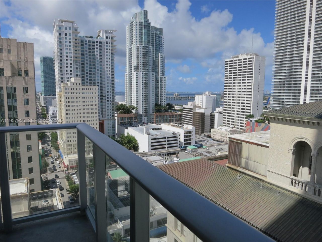 151 SE 1 St , Unit 1902, Miami, FL 33131 Photo