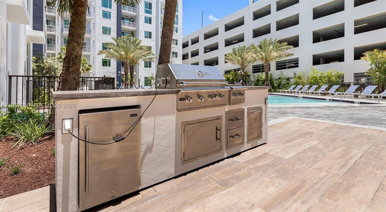 740 N Dixie Hwy, Unit S1, West Palm Beach, FL 33401 Photo