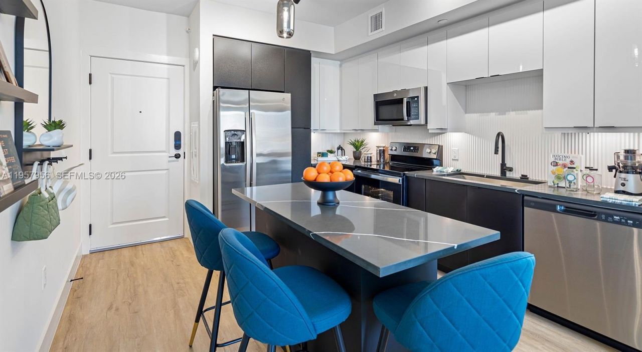 740 N Dixie Hwy, Unit S1, West Palm Beach, FL 33401 Photo
