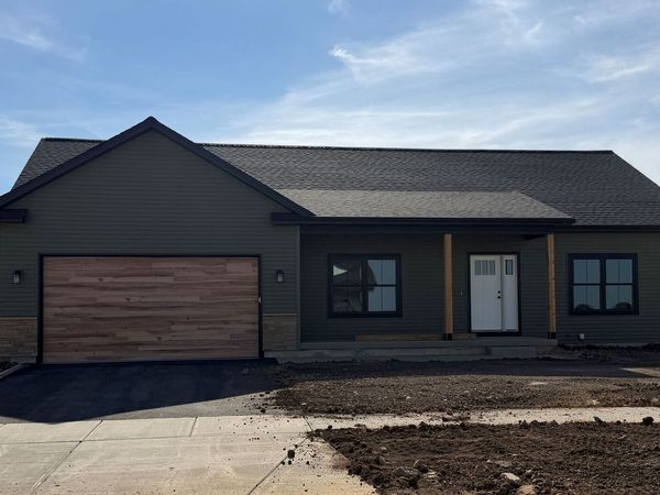 526 S Roberts Street, Rochelle, IL 61068