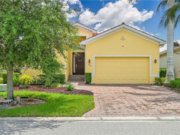 8641 Banyan Bay BLVD, FORT MYERS, FL 33908