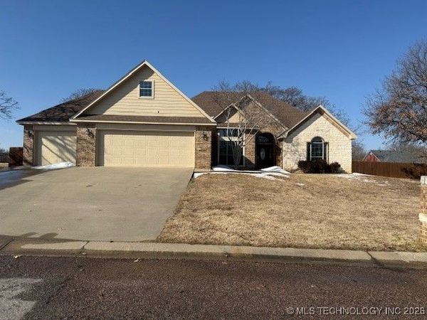 113 Fairway, Durant, OK 74701