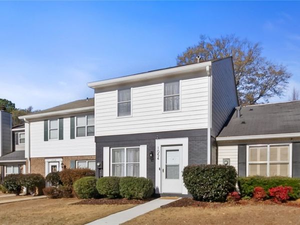 1054 Fairfax Drive, Tuscaloosa, AL 35406