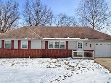 414 Town and Country Lane, Trenton, MO 64683