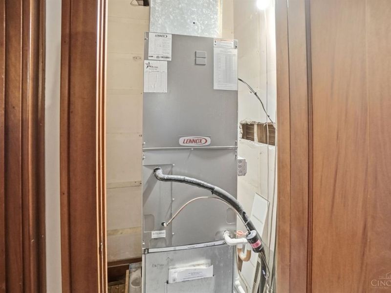 820 Delta Avenue, Cincinnati, OH 45226 Photo 39