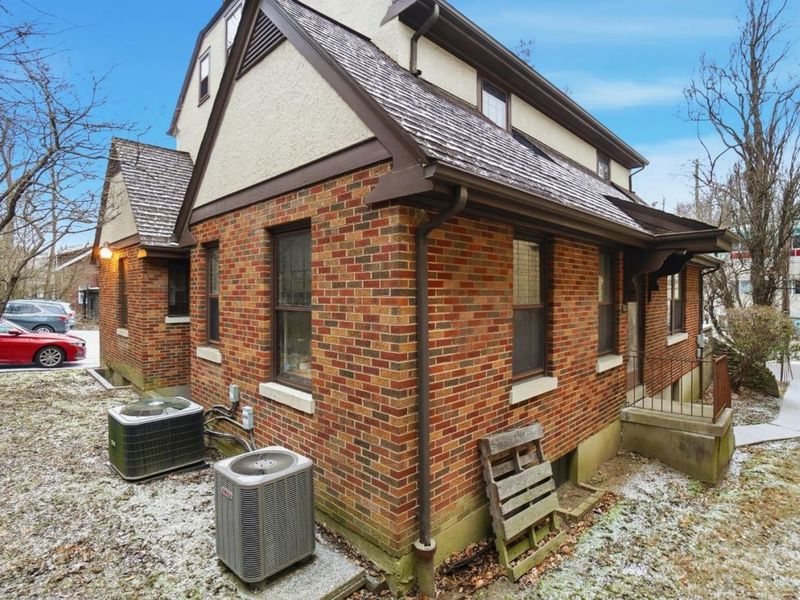 820 Delta Avenue, Cincinnati, OH 45226 Photo 57