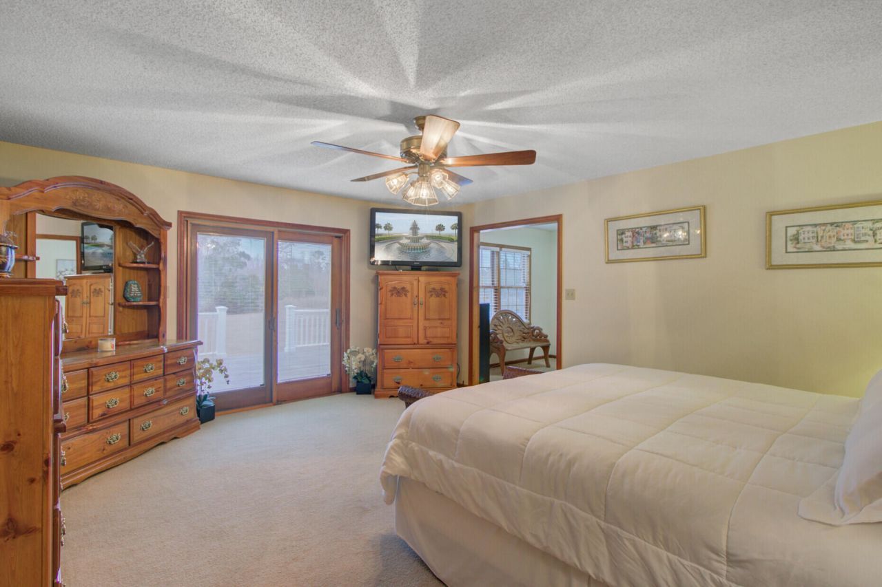 130 Cypress Hill Lane Photo 17