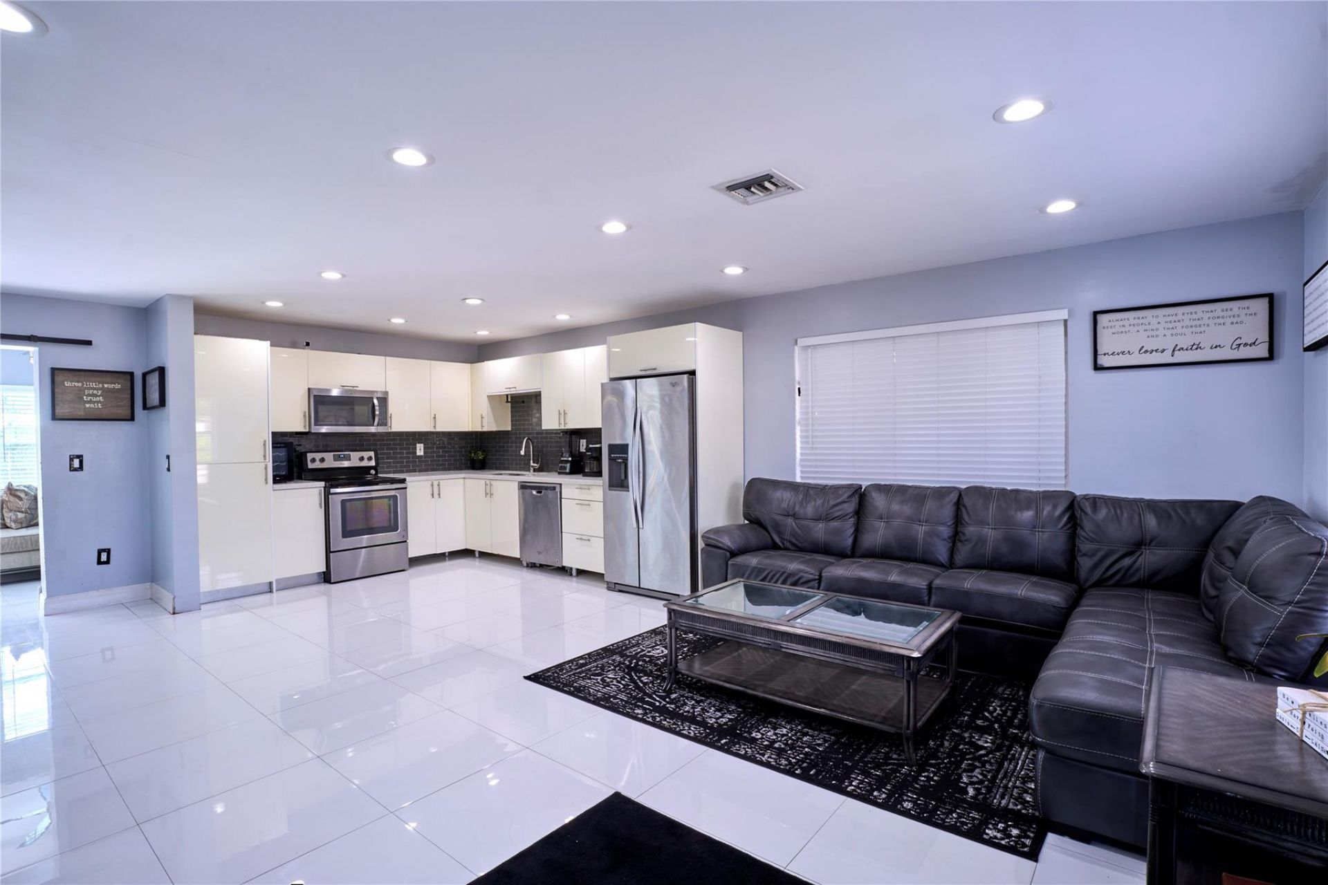 1272 NW 172nd Ter, Miami, FL 33169 Photo