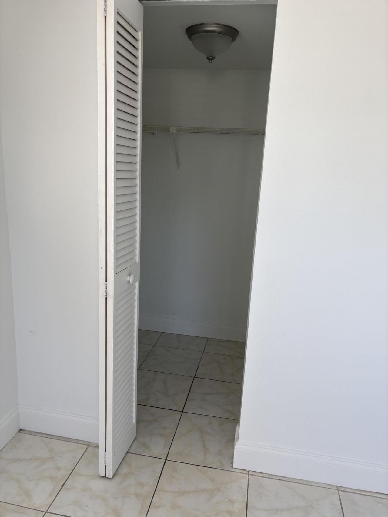 8000 Colony Circle, Unit 201, Tamarac, FL 33321 Photo